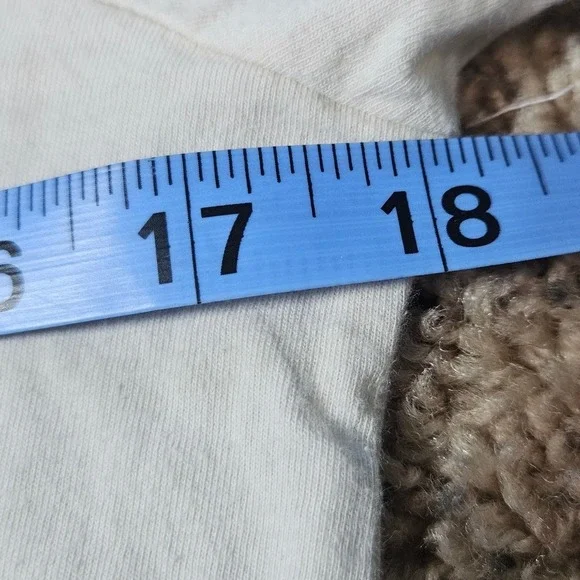 Vans Off The Wall Womens Ringer T-Shirt Cream Leopard Print Graphic Logo Medium - Picture 8 of 9